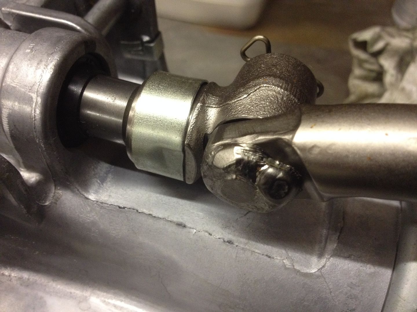 Gearbox Selector shaft removal How To Guides Toyota GT86 and Subaru